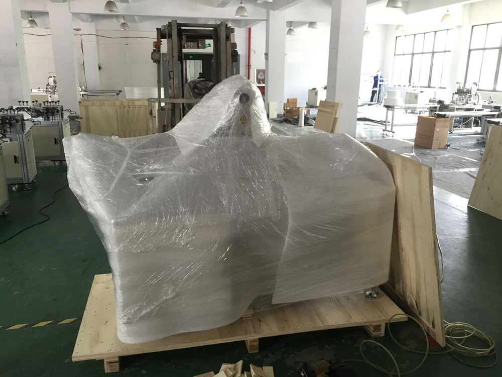 news-Full Automation Mask Making Machine Flying to Italy-QUESTT-img