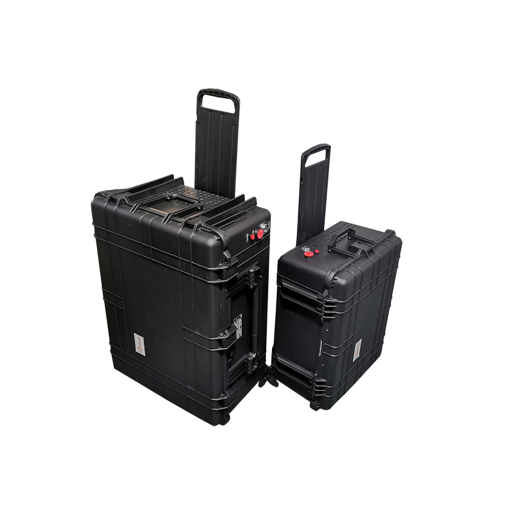 100W 200W Suitcase Fiber Laser Cleaning Machine Handheld